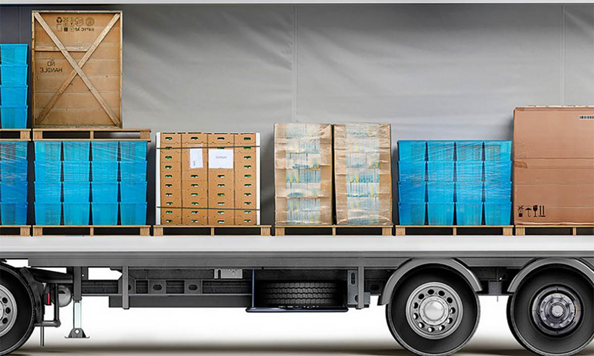 When delivering consolidated cargo, it is necessary to optimally utilize space in containers.